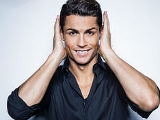 ���� www.cr7shirts.com